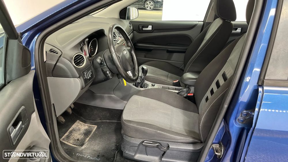 Ford Focus 1.6 TDCi Sport - 11