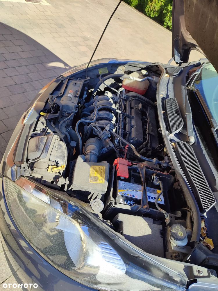 Ford Fiesta 1.25 Trend EU5 - 14