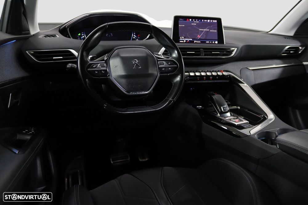 Peugeot 3008 PureTech 130 Stop & Start GPF EAT8 Crossway - 6