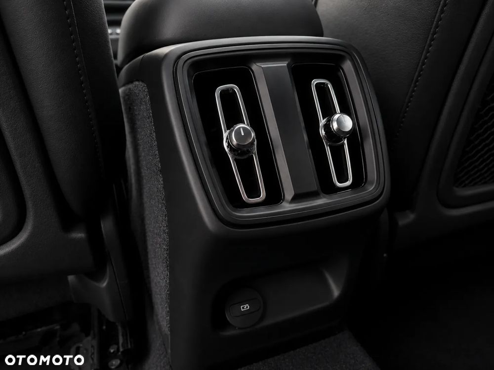 Volvo XC 40 - 13