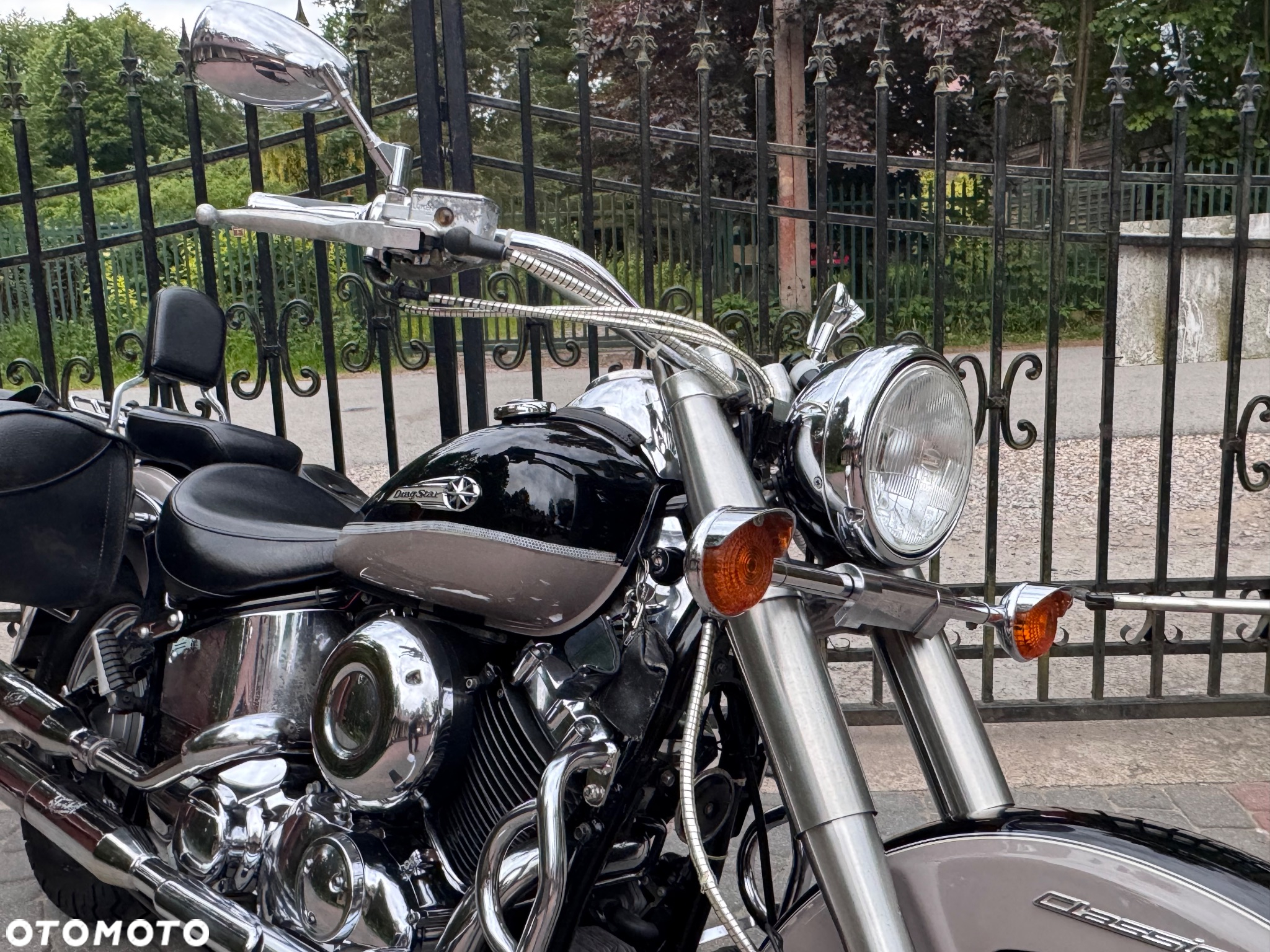 Yamaha XVS - 11