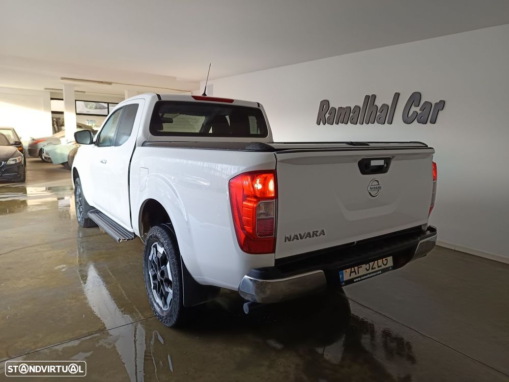 Nissan Navara 2.3 dCi KC 4WD N-Connecta - 4