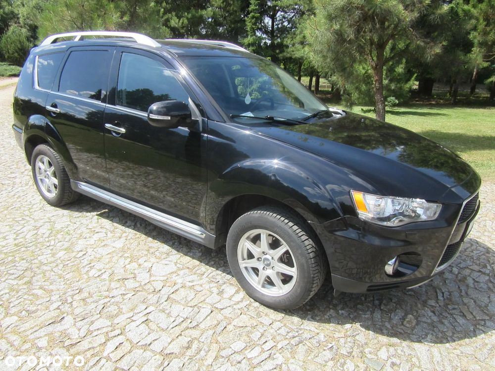 Mitsubishi Outlander - 8