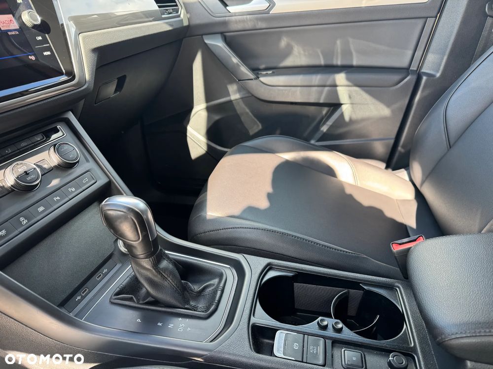 Volkswagen Touran 2.0 TDI SCR DSG Comfortline - 34