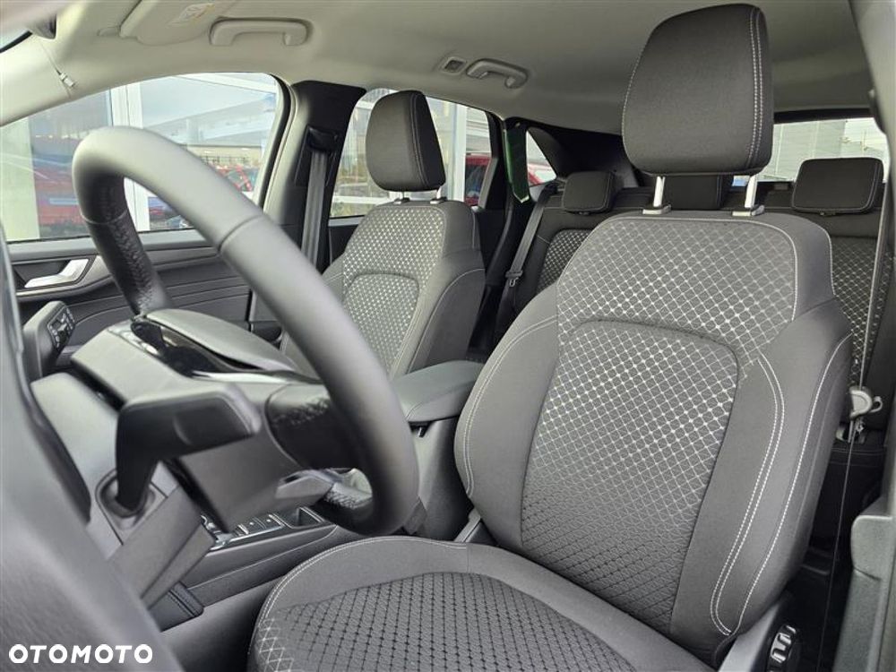 Ford Kuga - 9