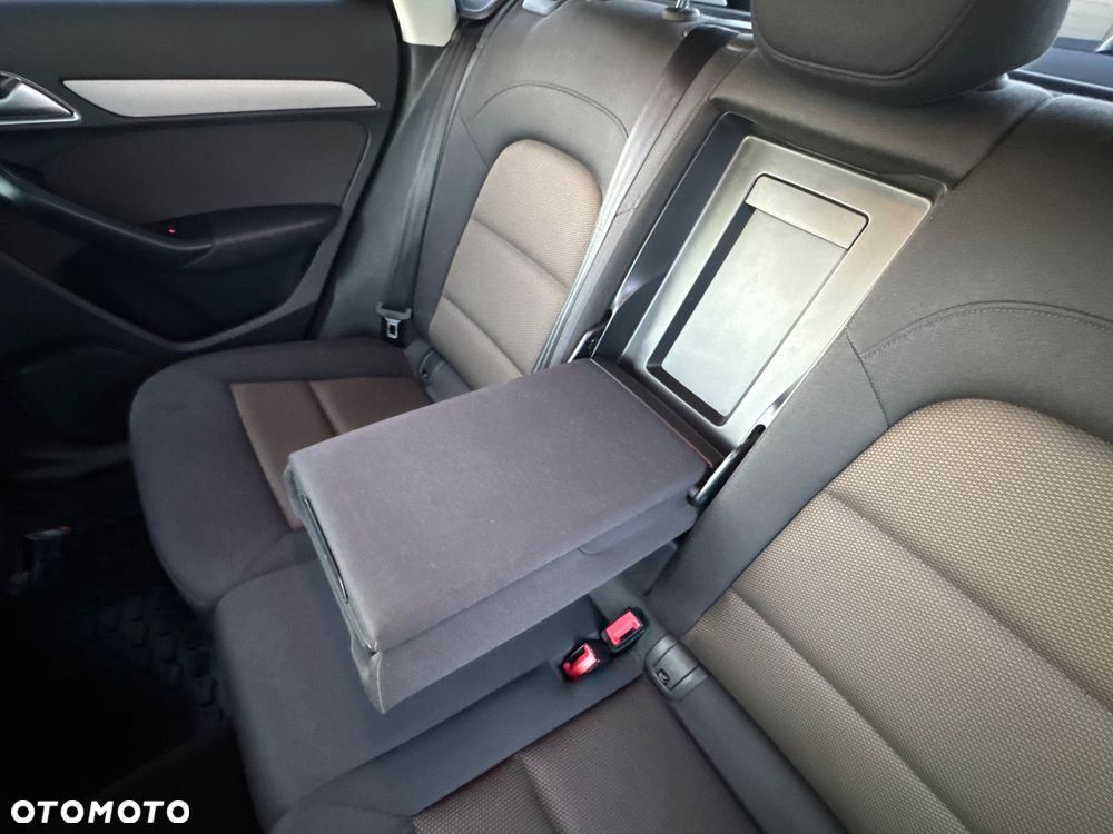 Audi Q3 - 30