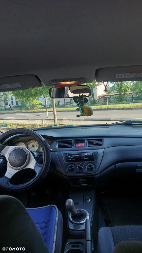 Mitsubishi Lancer 1.6 Sport - 7