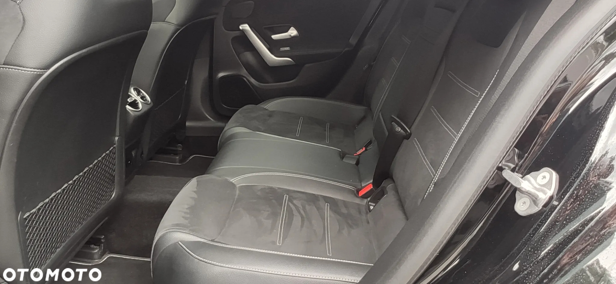 Mercedes-Benz CLA 200 AMG Line 7G-DCT - 29