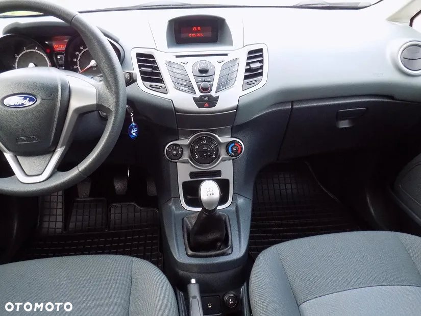 Ford Fiesta 1.25 Titanium - 23