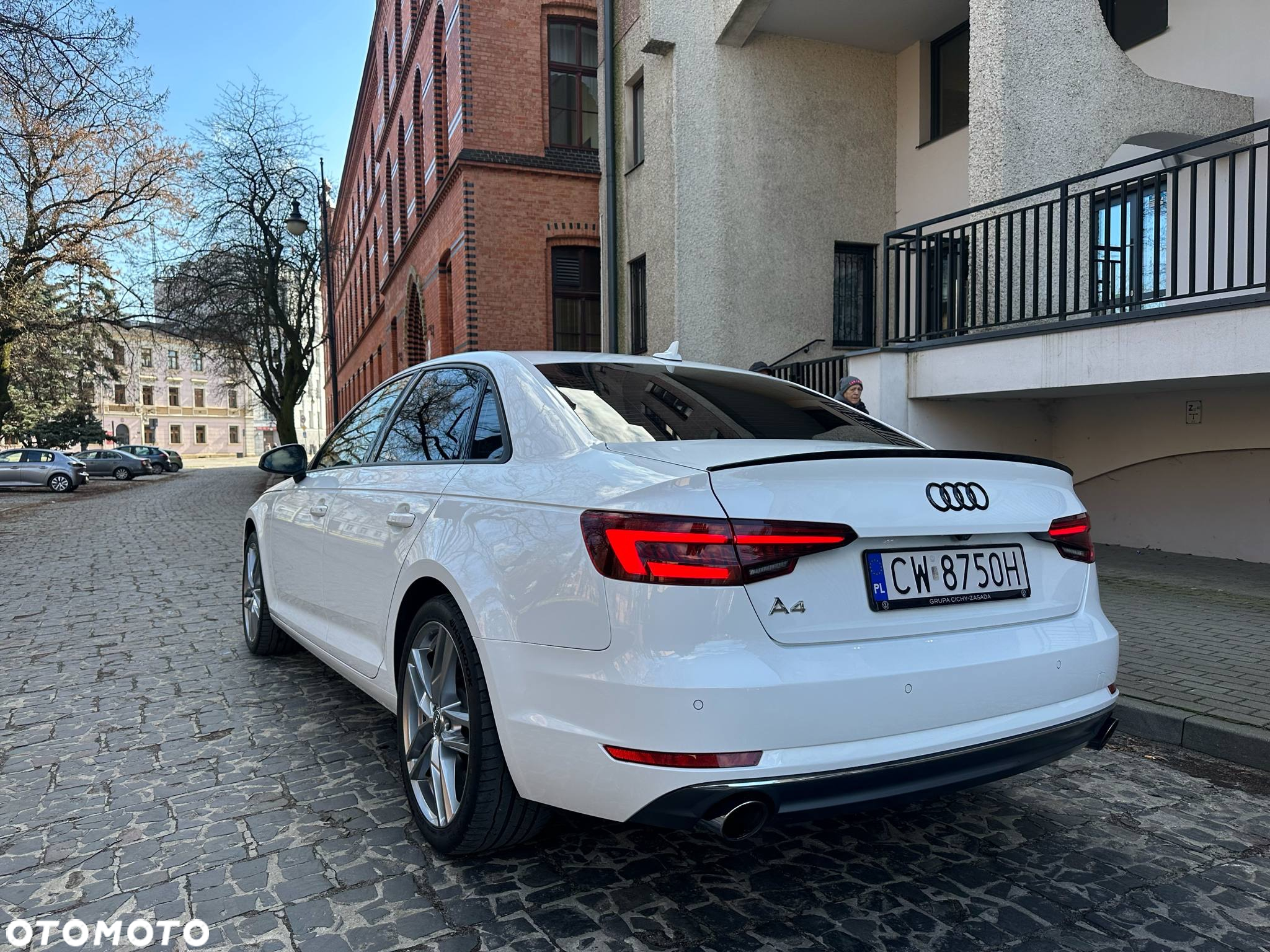 Audi A4 2.0 TFSI Sport S tronic - 7