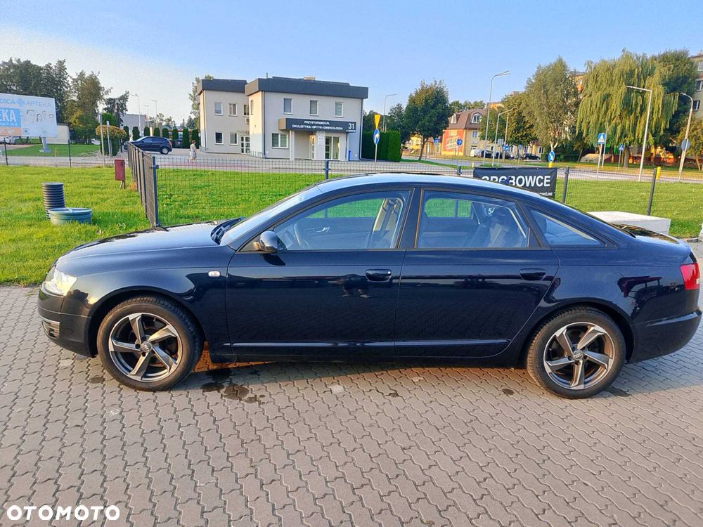 Audi A6 Avant - 1