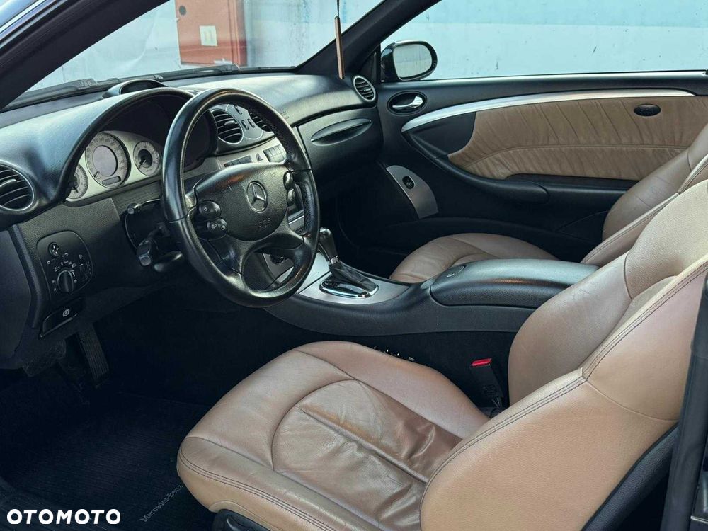 Mercedes-Benz CLK - 7