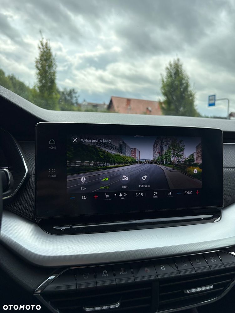 Skoda Octavia 2.0 TDI Style DSG - 25
