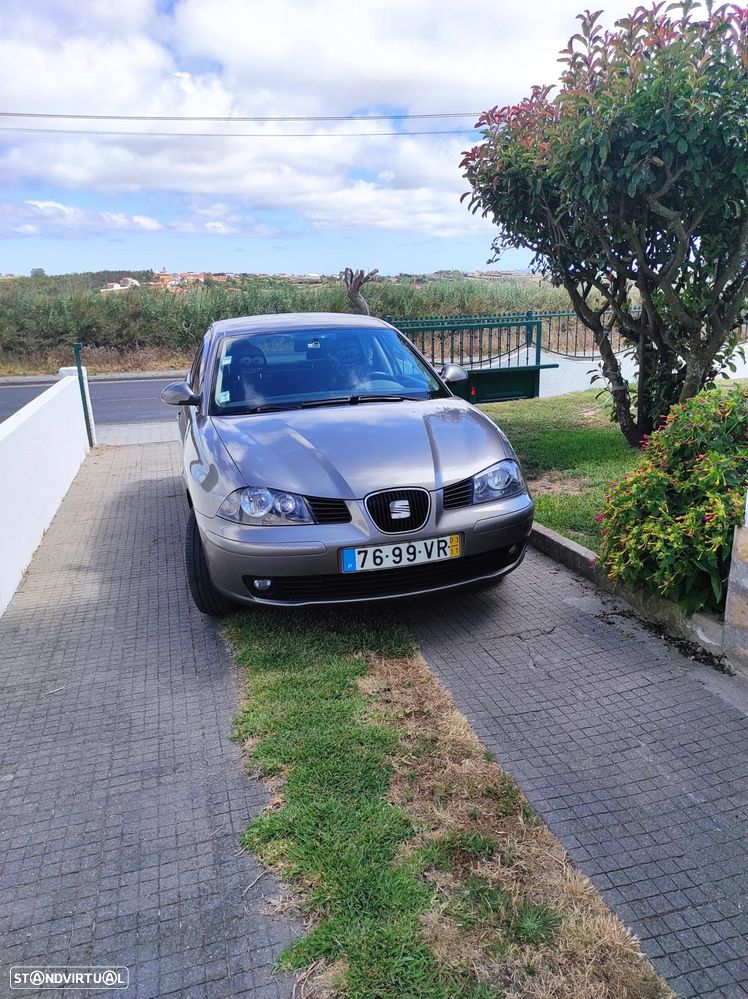 SEAT Cordoba 1.9 TDI Signo - 2