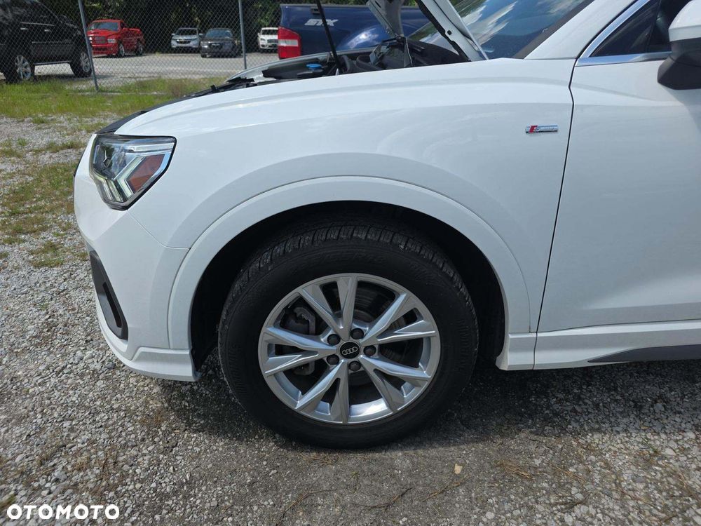 Audi Q3 - 11