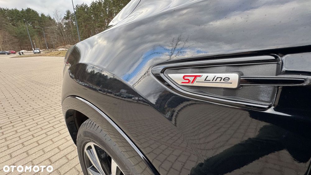 Ford Kuga 1.5 EcoBoost 2x4 ST-Line - 8