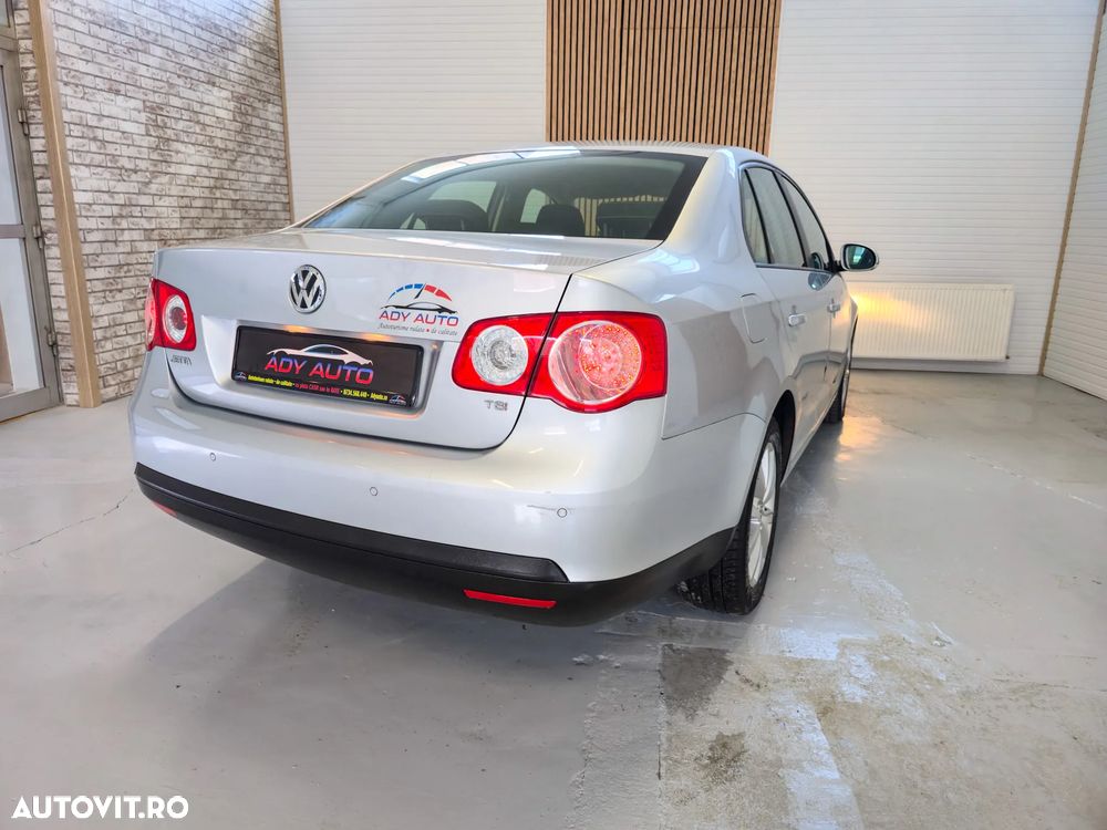Volkswagen Jetta 1.4 TSI Freestyle - 5