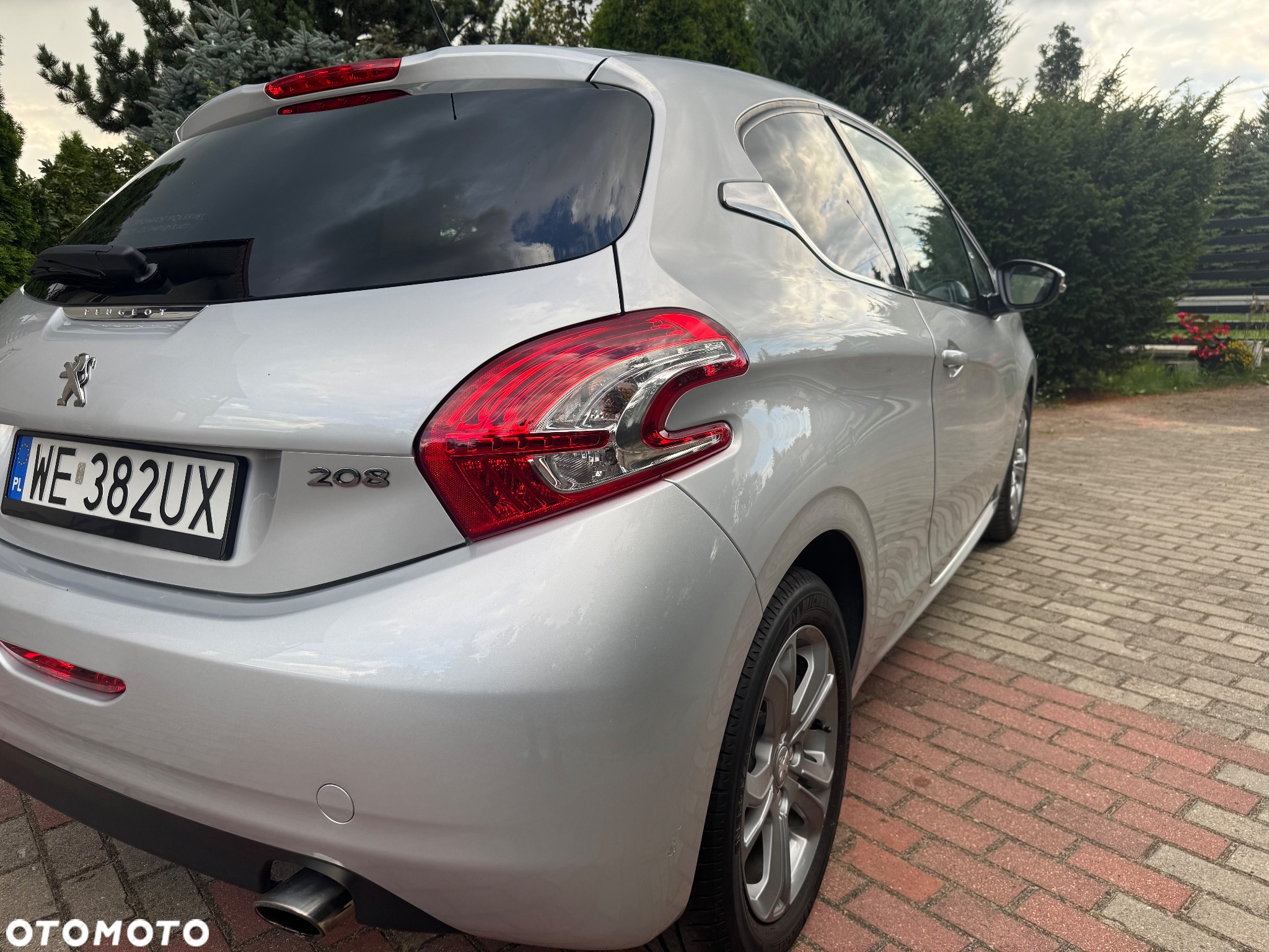 Peugeot 208 1.6 VTi Allure - 27