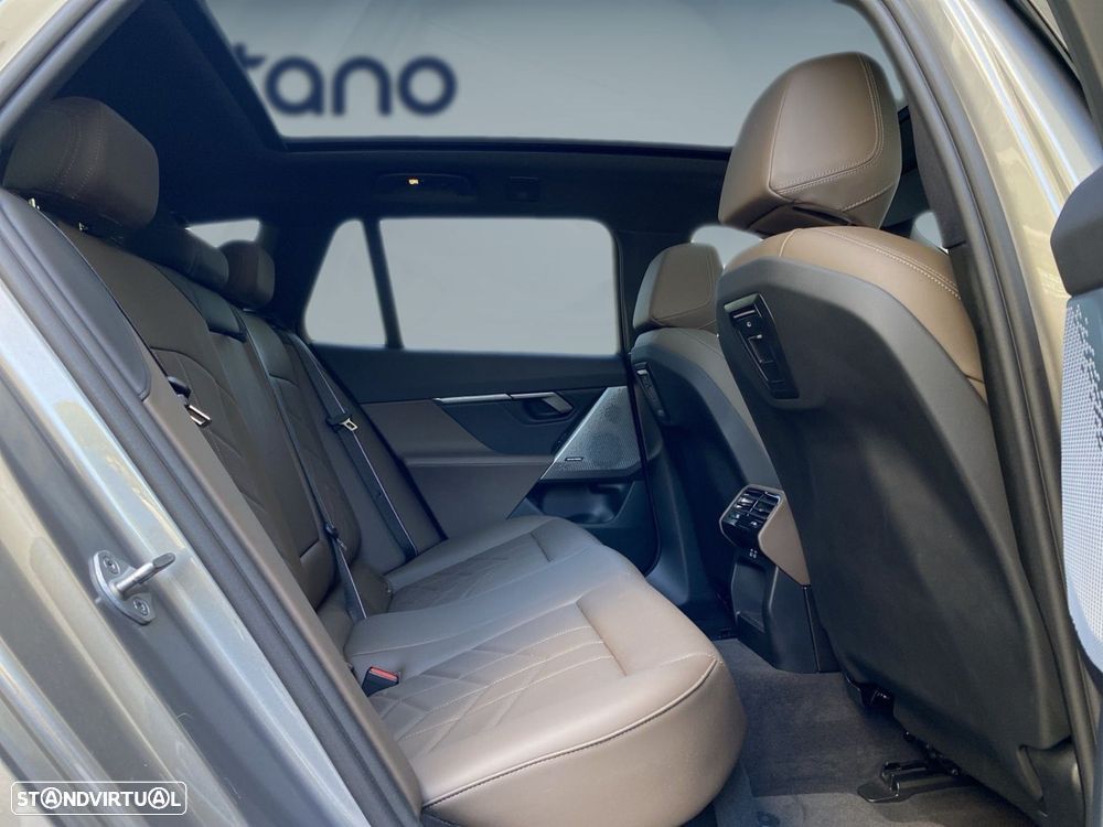 BMW 530 e Pack Desportivo M Pro - 24