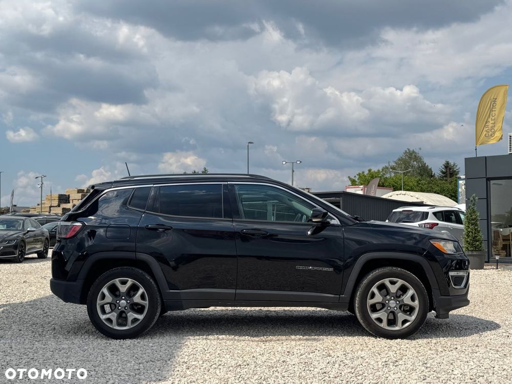 Jeep Compass - 4