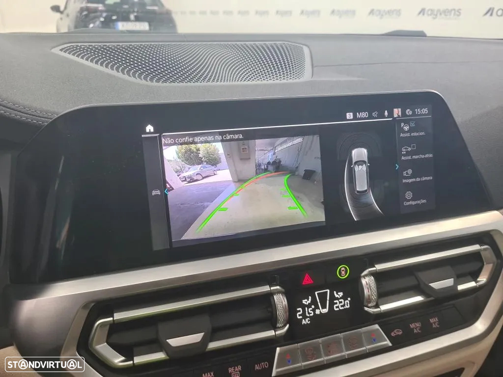 BMW 330 e Touring Line Luxury Auto - 10