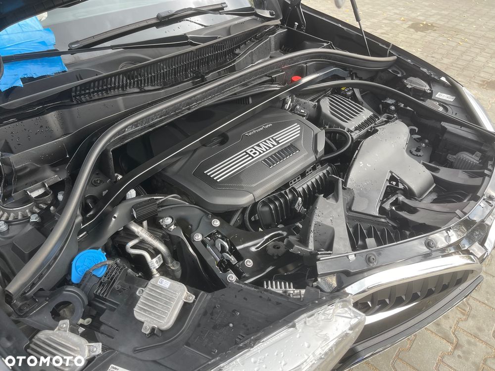 BMW X1 sDrive18i Advantage - 18