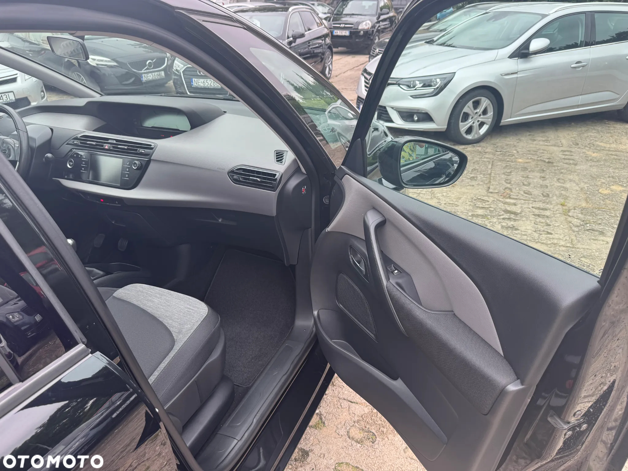 Citroën C4 Picasso - 17