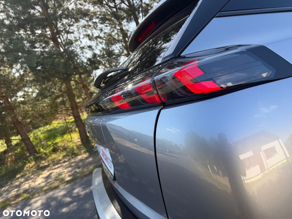 Peugeot 2008 1.2 PureTech Allure Pack S&S - 11