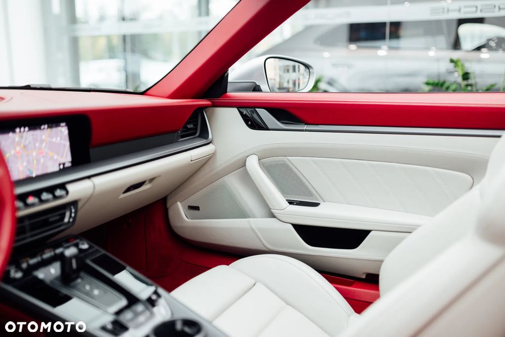 Porsche 911 2021