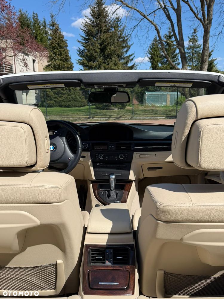 BMW Seria 3 335i - 18