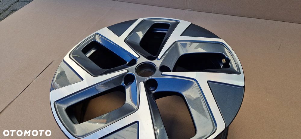 FELGA ALUMINIOWA VW ID.3 ID3 19" 5x112 7,5J ET50 10A601025K - 5
