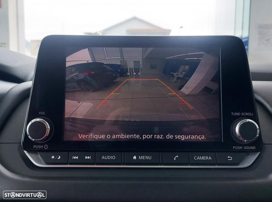 Nissan Qashqai 1.3 DIG-T N-Connecta LED+SKY - 22