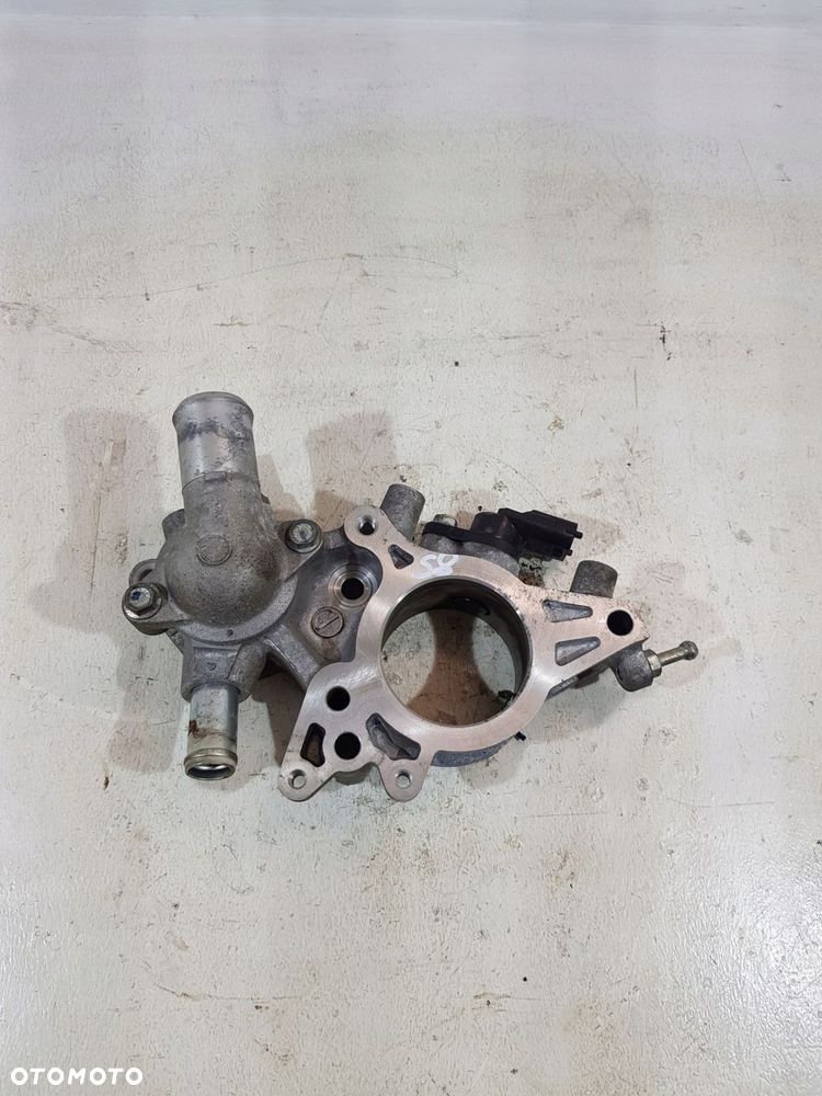 obudowa termostatu suzuki s-cross sx-4 swift 1.0 boosterjet k10c - 1