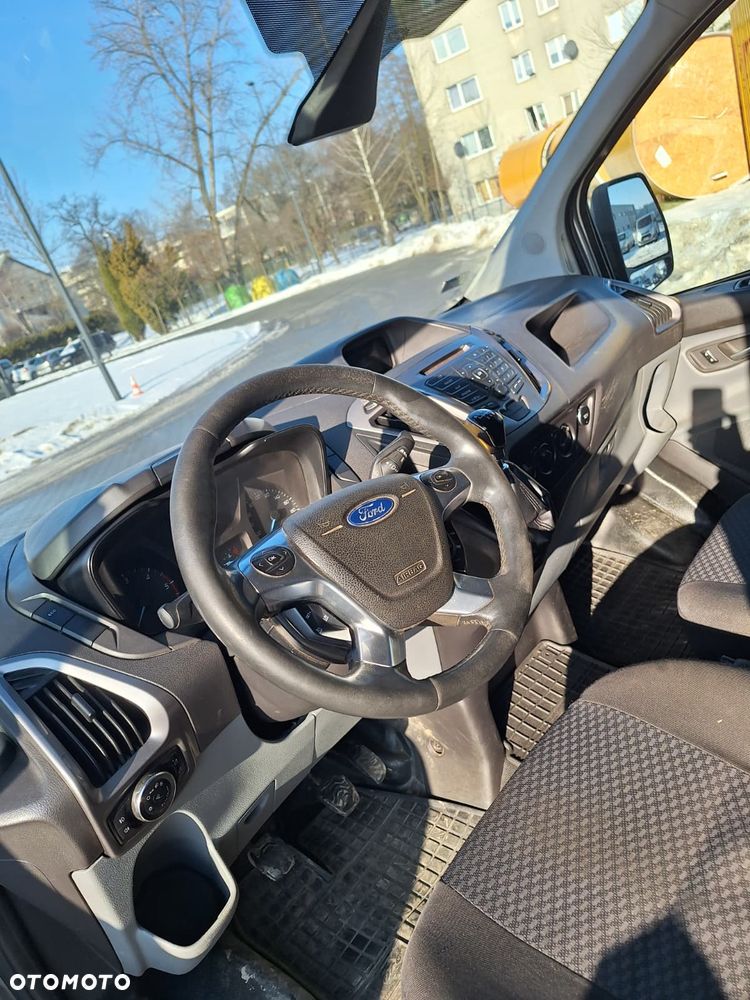 Ford Transit Custom - 11