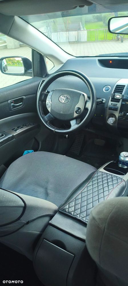 Toyota Prius - 9