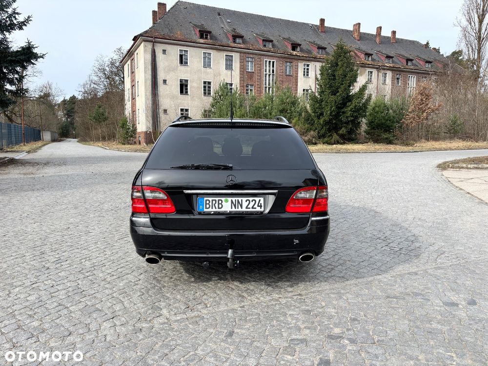 Mercedes-Benz Klasa E 500 4-Matic Avantgarde - 4
