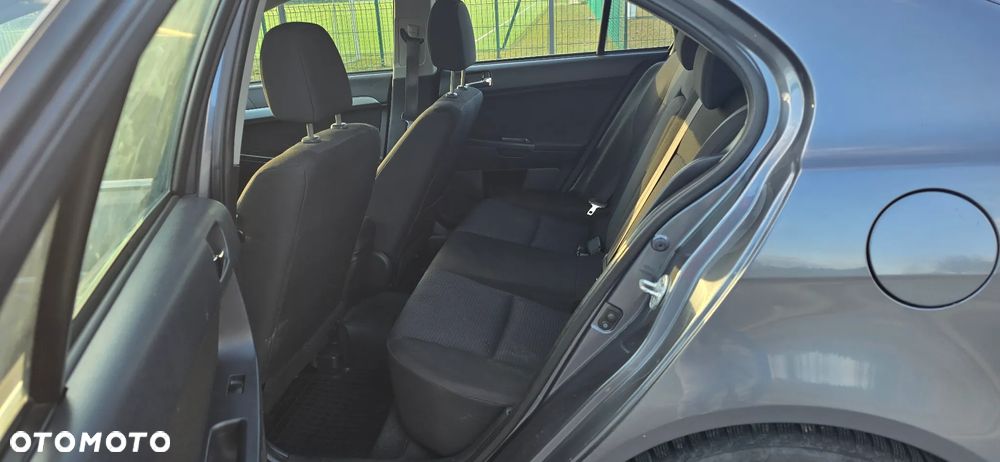 Mitsubishi Lancer 1.8 Inform LPG - 15