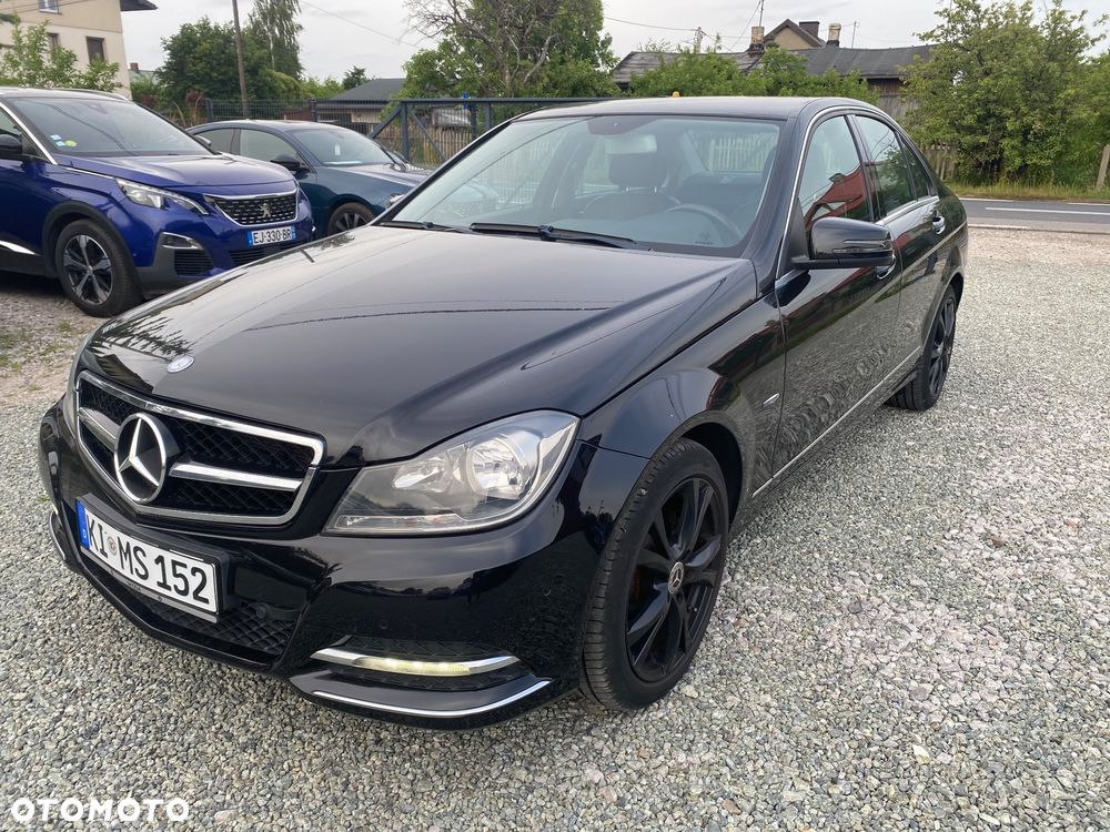Mercedes-Benz Klasa C 180 CGI Automatik BlueEFFICIENCY Avantgarde - 1