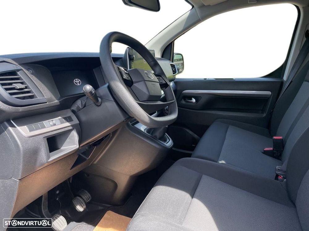 Toyota Proace Verso - 10