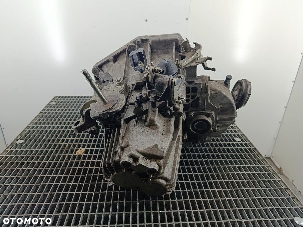 SKRZYNIA BIEGÓW MANUALNA 5 FIAT BRAVO II 464332891 1.9 JTD - 3