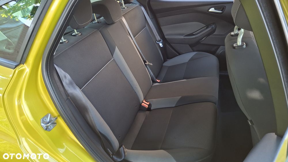 Ford Focus 1.6 TDCi DPF Trend - 9