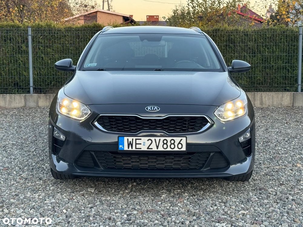 Kia Ceed 1.6 CRDi mHEV M - 7