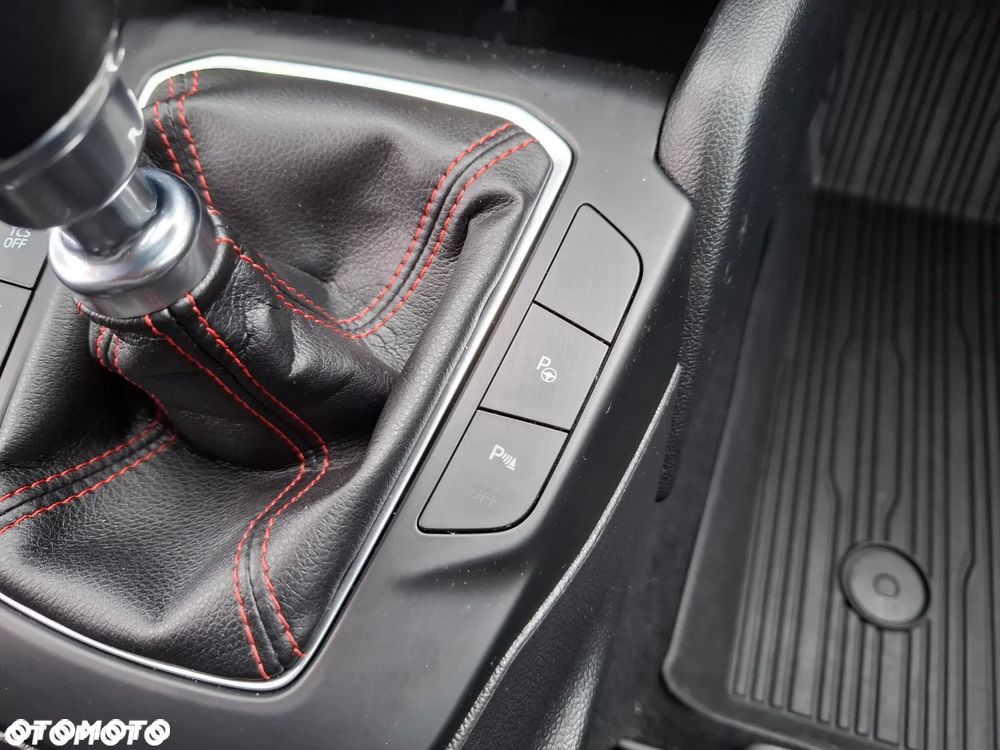 Ford Focus SW 2.0 EcoBlue ST-Line - 15