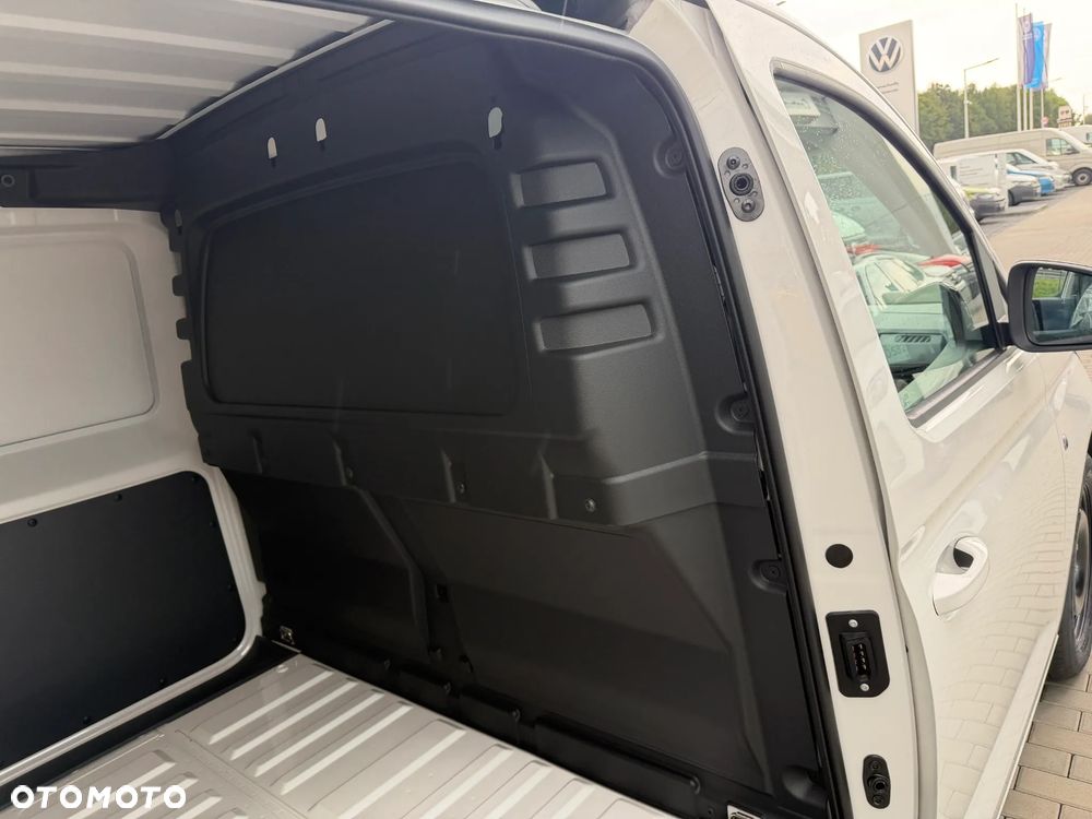 Volkswagen Caddy Cargo MAXI 4MOTION - 17