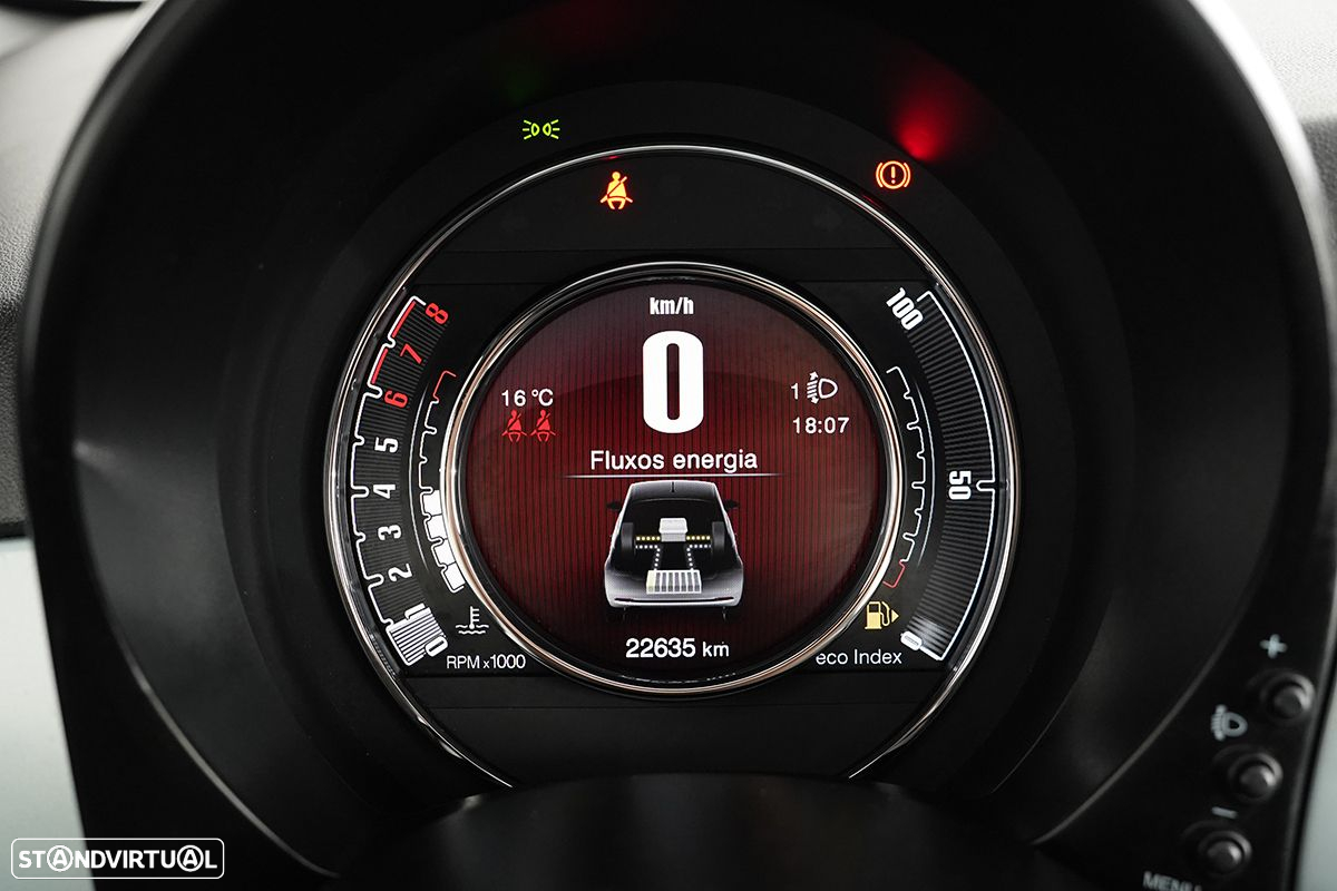 Fiat 500 1.0 Hybrid - 12