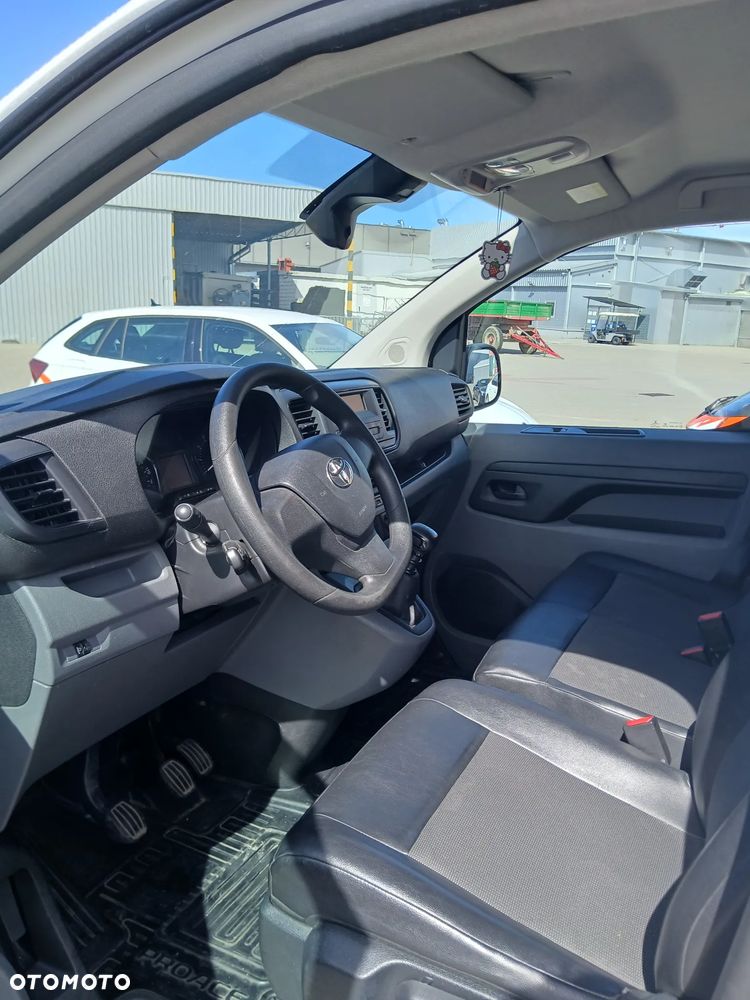 Toyota Proace - 8