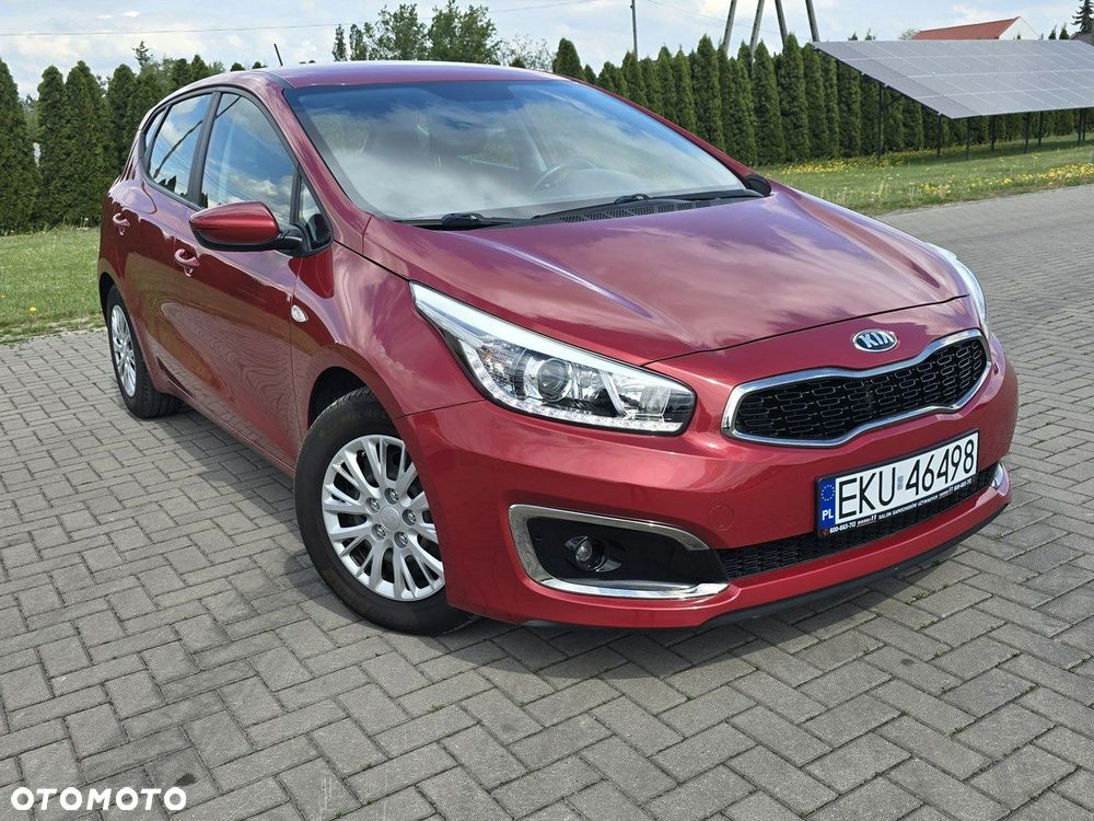 Kia Ceed - 1