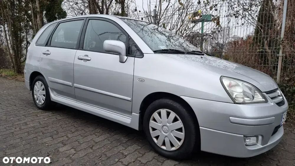 Suzuki Liana 1.6 - 13