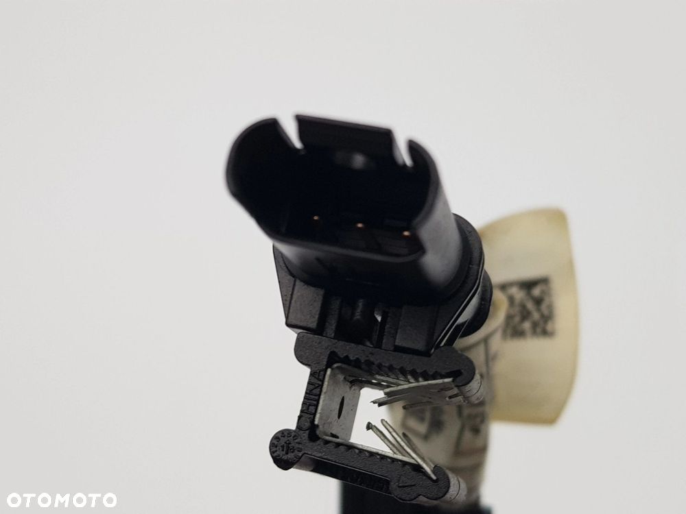 Przewód z adapterem czujnika poziomu oleju BMW X5 G05 G30 N63 4.4 V8 - 6