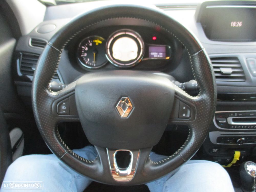 Renault Mégane Sport Tourer ENERGY dCi 110 Start & Stopp Bose Edition - 10